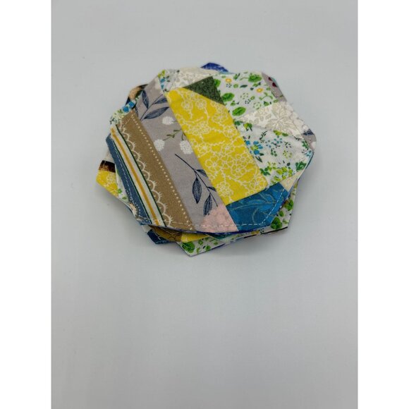 Handmade Patchwork Fabric Coasters Set Of 6 Hexagonal Shape Multicolor Cotton Qu - Picture 5 of 5